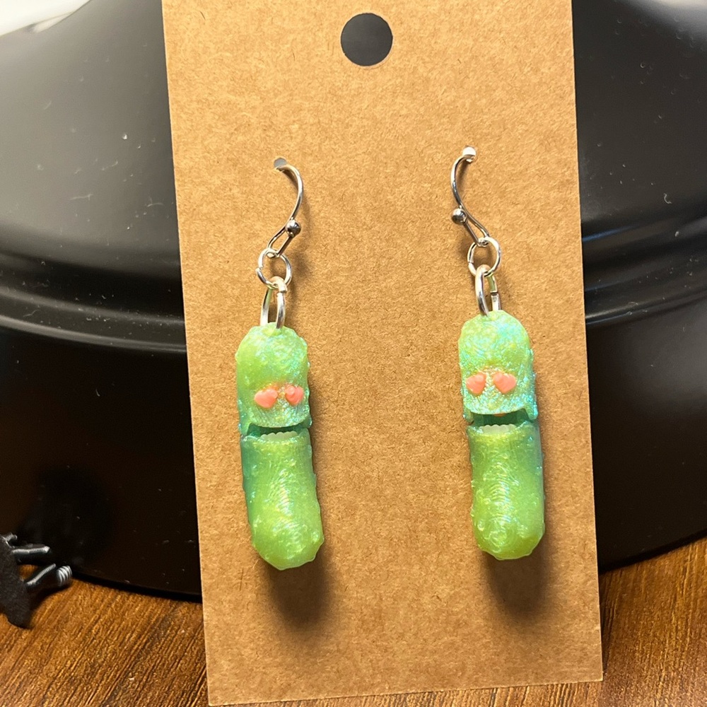 Pickle love earrings